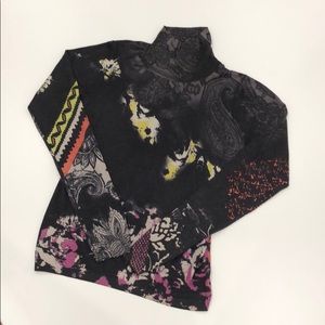 Italian dark floral thin wool turtleneck sweater